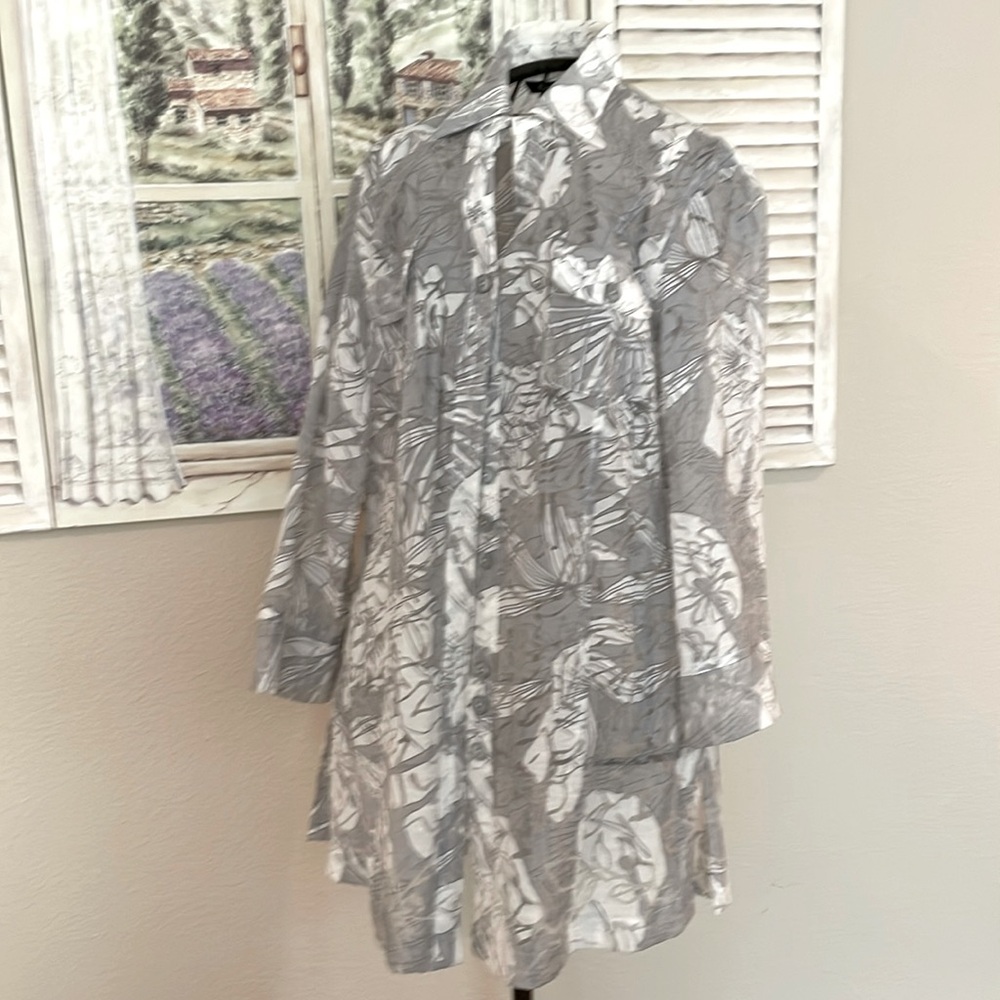 Bianca Sheer White and Grey Blouse